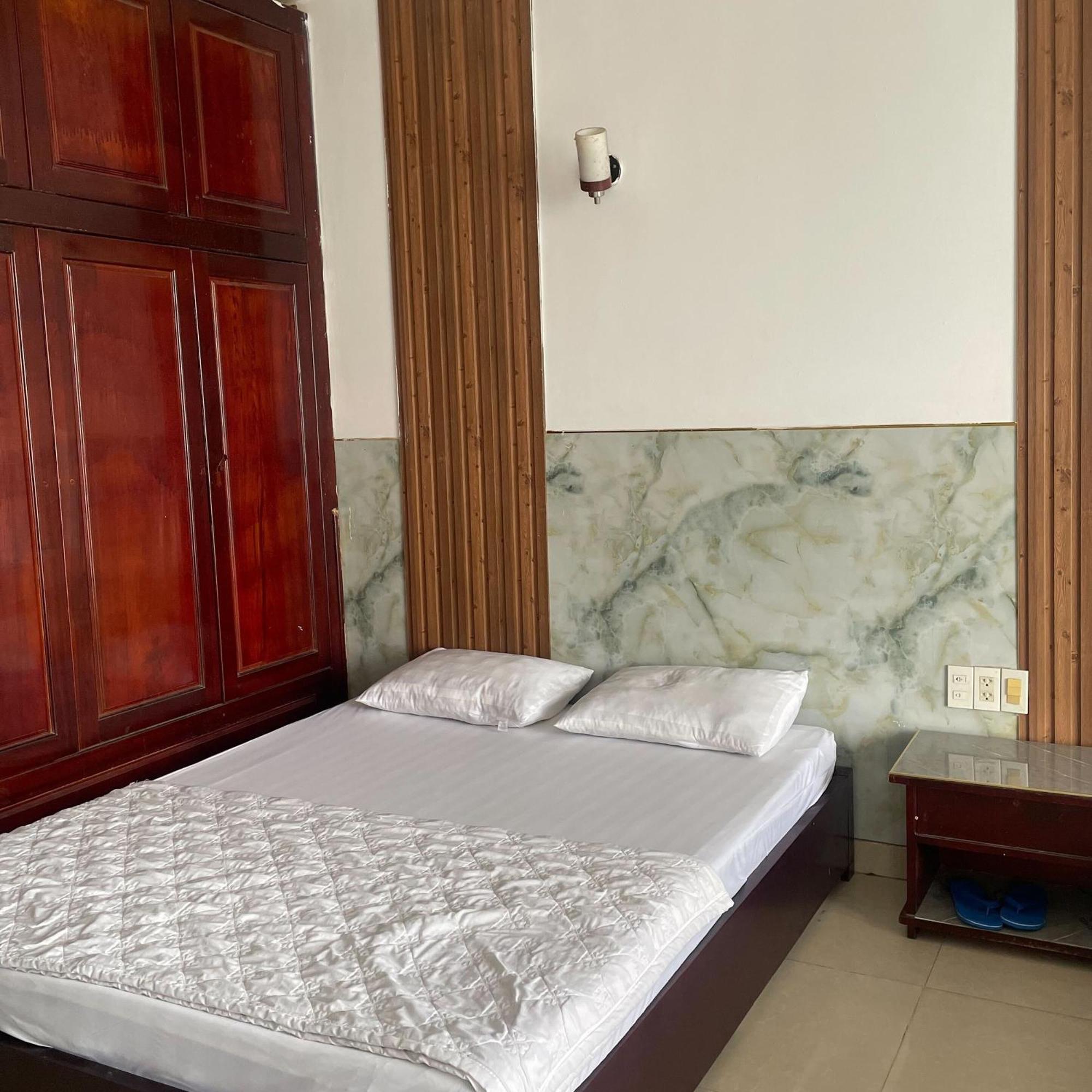 Hoa Sen Hotel Ho Chi Minh City Exterior photo